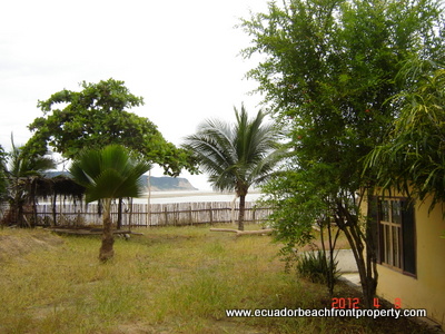 waterfront real estate in Ecuador